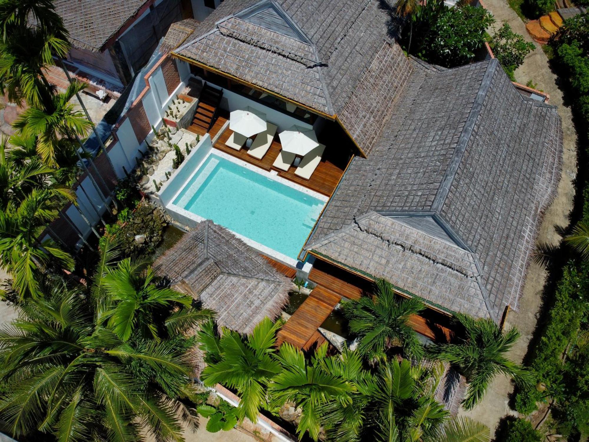 Baan Phuvara Retreat - Romantic Jacuzzi Mountain View Villas Ao Nang Værelse billede
