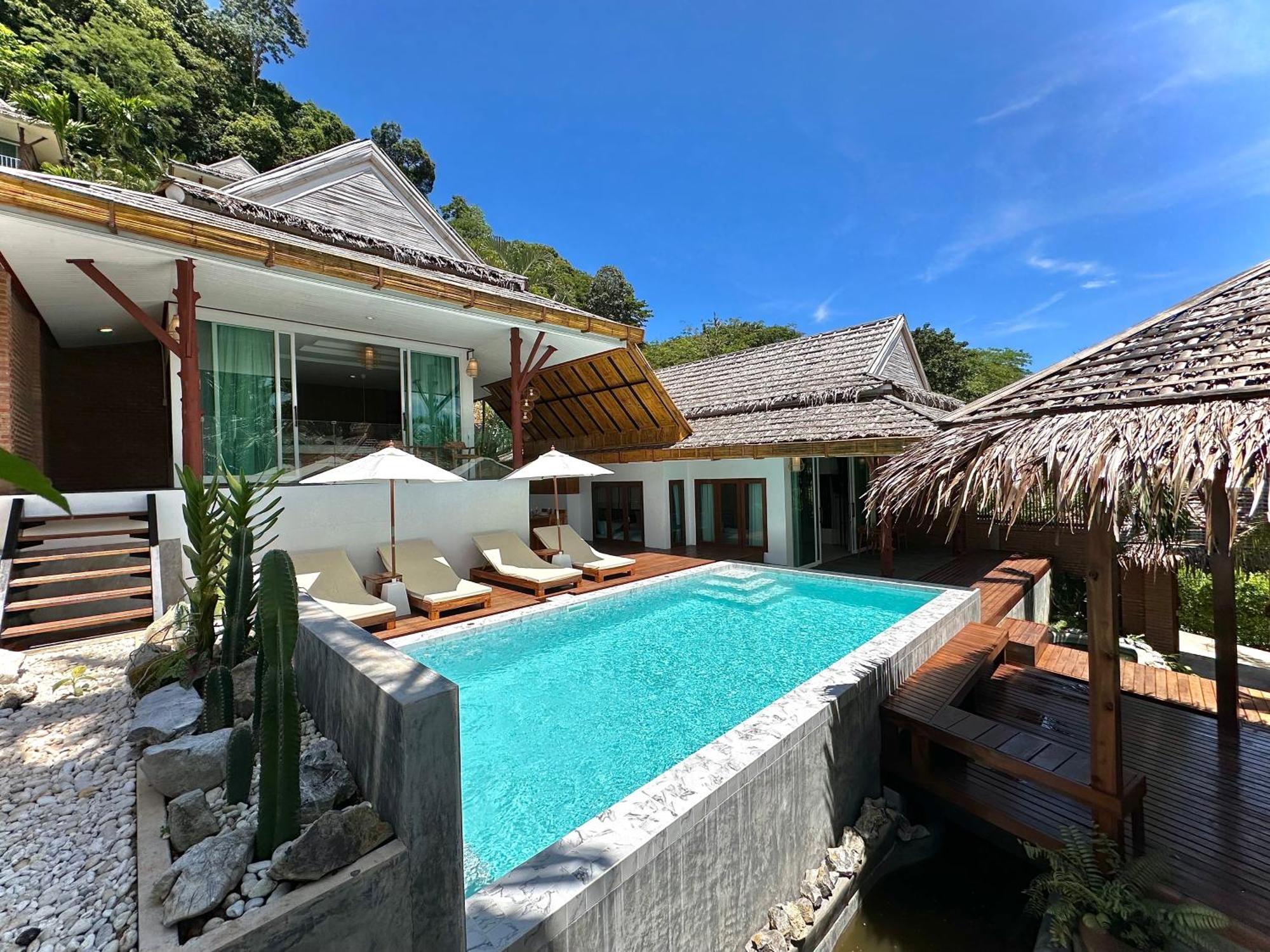 Baan Phuvara Retreat - Romantic Jacuzzi Mountain View Villas Ao Nang Værelse billede