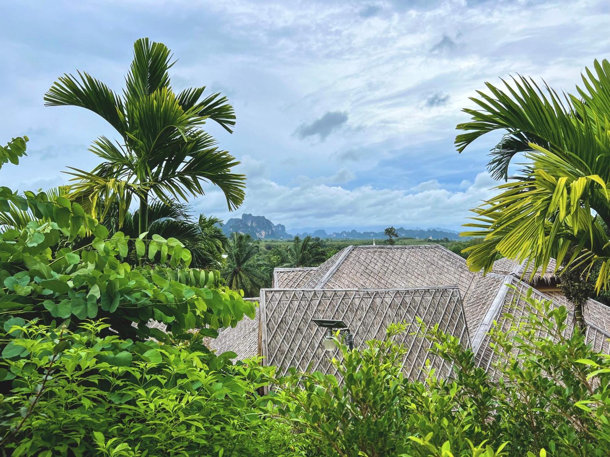 Baan Phuvara Retreat - Romantic Jacuzzi Mountain View Villas Ao Nang Værelse billede
